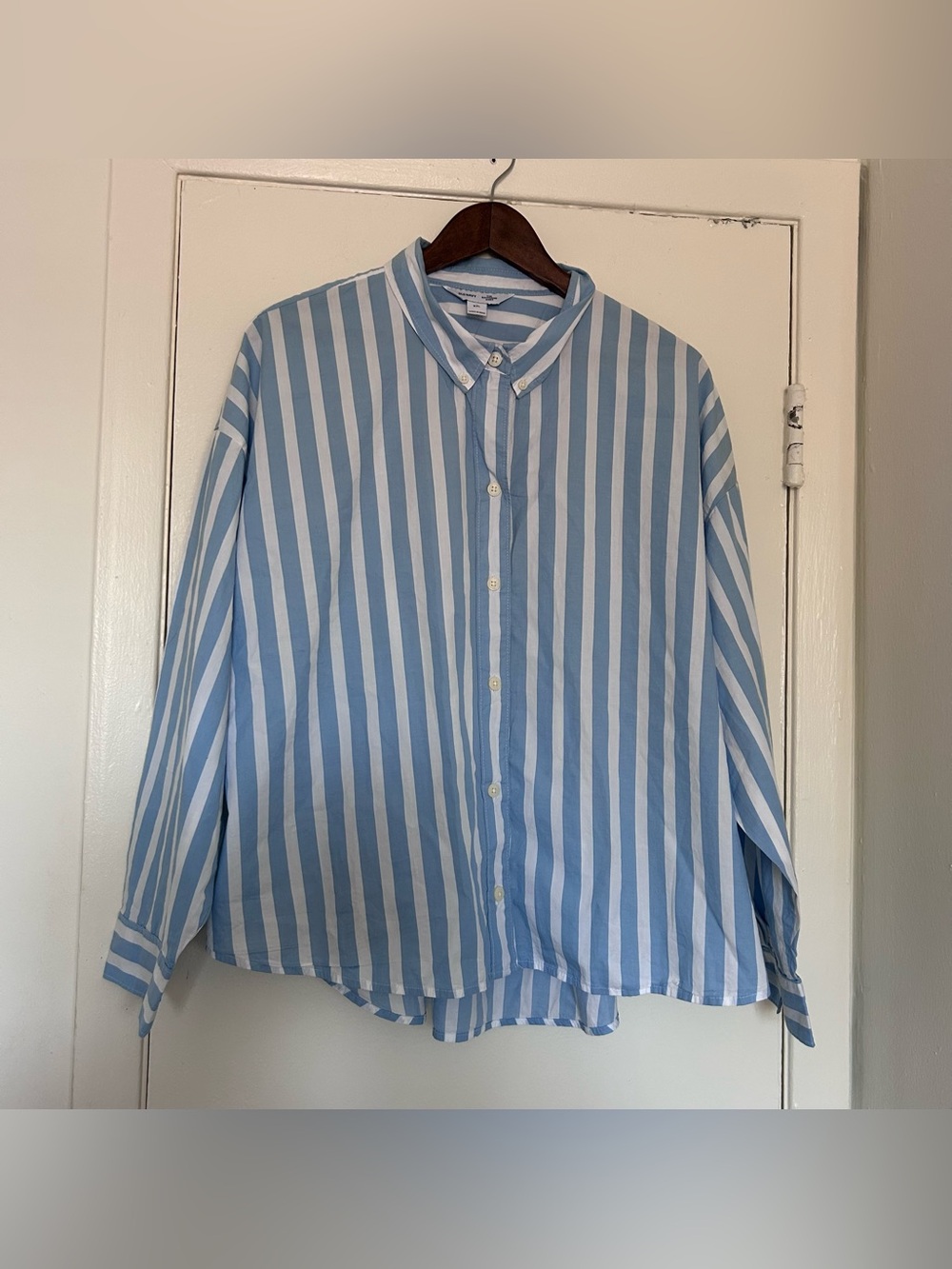 Old Navy Blue and White Vertical Stripe Button Down Boyfriend Shirt